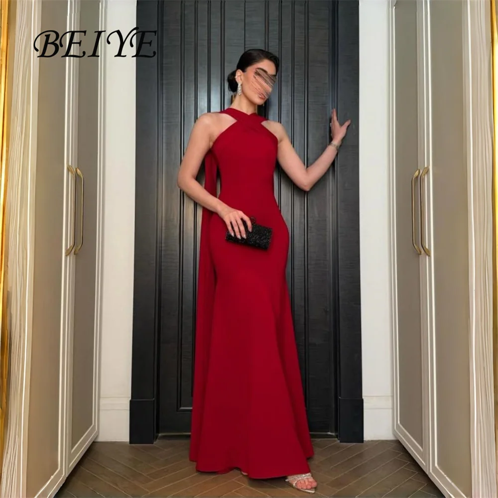 BEIYE – robe de soirée sirène rouge moderne pour femmes, col licou, sans manches, fente latérale, robe de soirée formelle, personnalisée, 2026