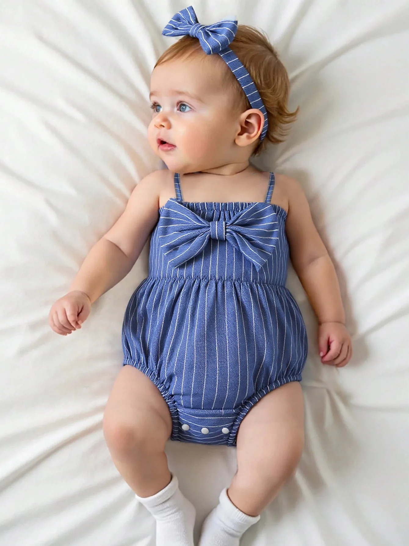 Baby girl blue and white striped camisole triangle dress, bow design paired with bow headband casual cute two-piece set