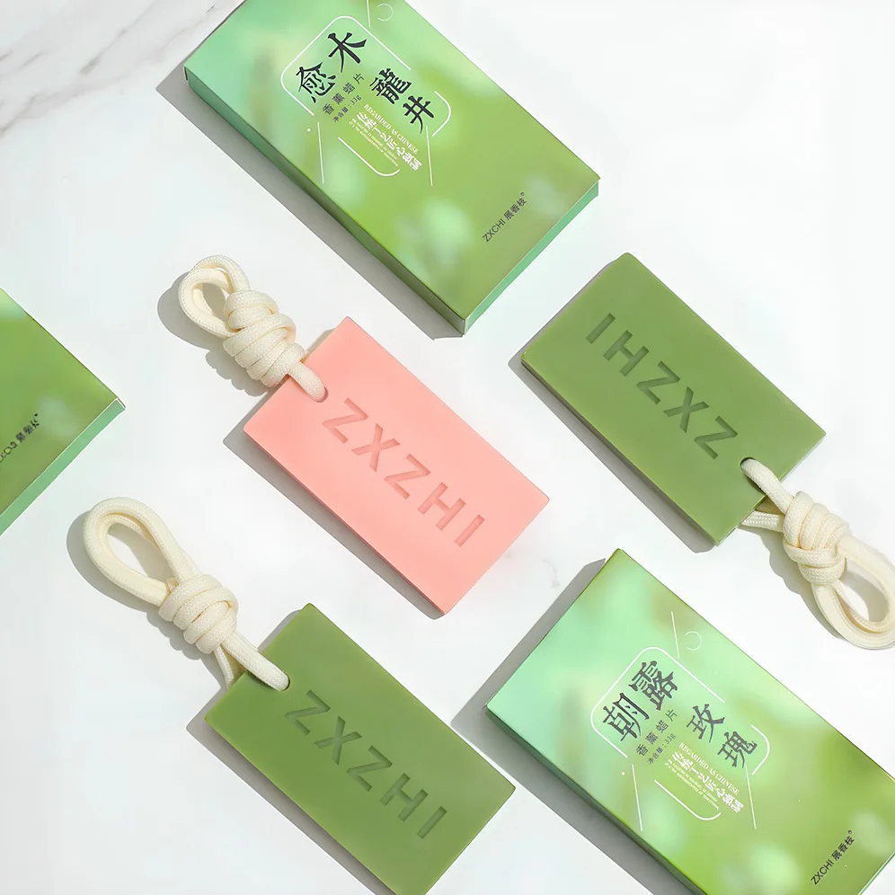 Car Aromatherapy Wax Sheet Hanging Fragrance Sheet Fresh and Long-lasting Fragrance Deodorant Fragrance Wardrobe Ornament