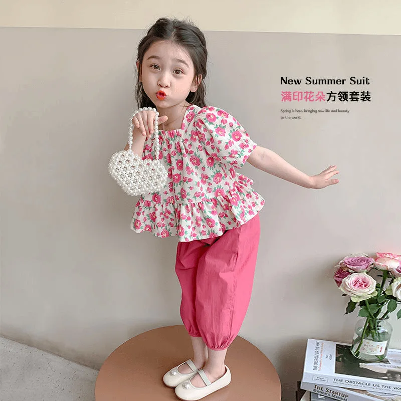 Nuevo conjunto floral de verano para niñas, estilo extranjero, a la moda, con cuello cuadrado, para niñas pequeñas, de manga corta, para niños medianos