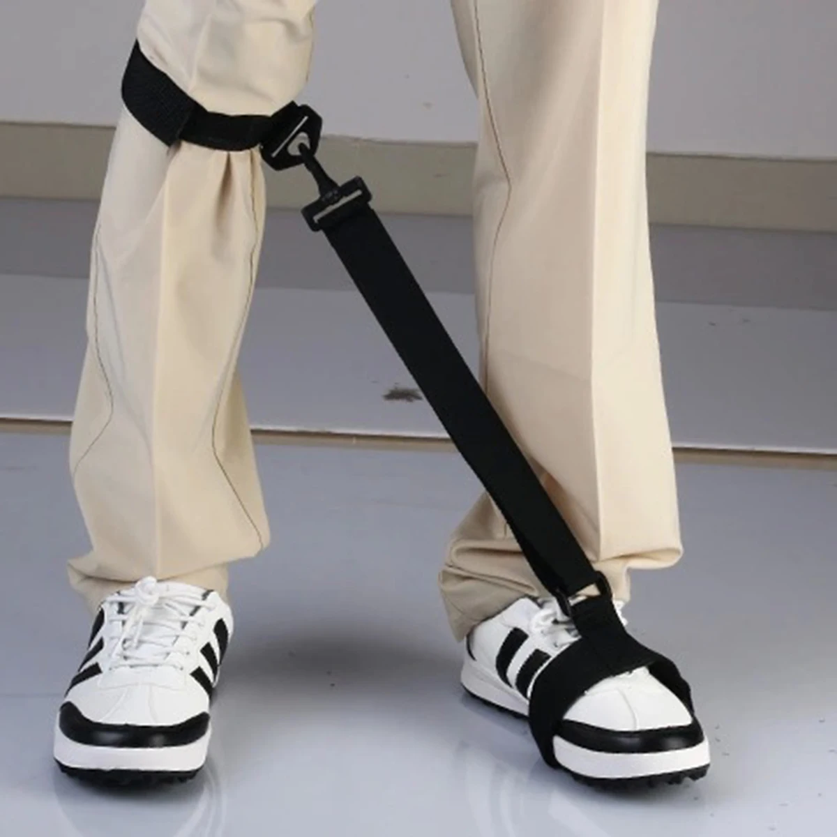 

Golf Leg Posture Correction Belt Training Band Swing Strap Gesture Corrector Fit Most Legs Prevent Sway Improve Stability