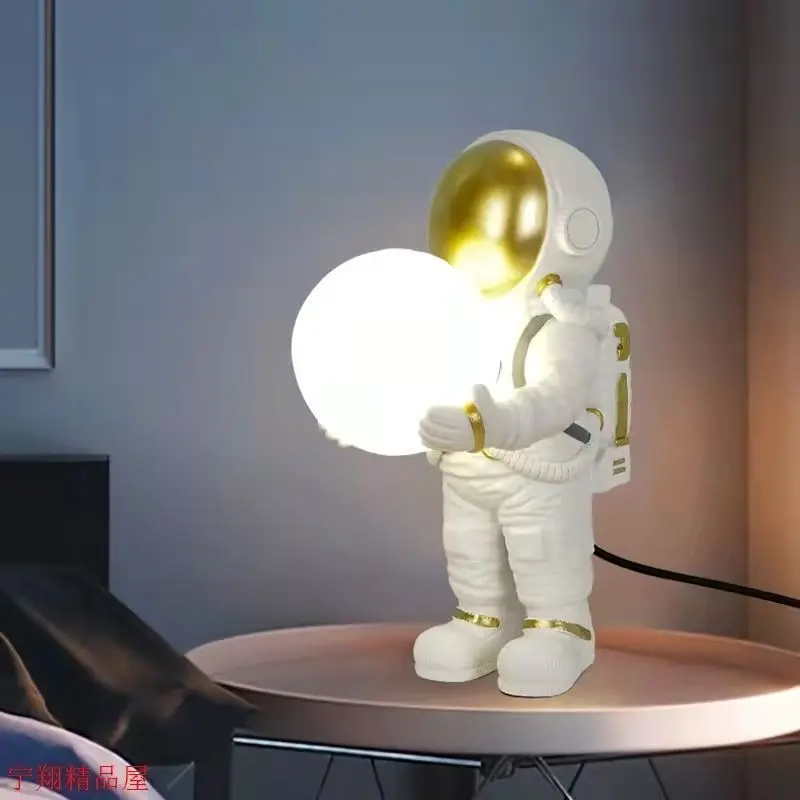 New Design Astronaut LED Wall Lamp Table  Children\'s Room Bedroom Bedside  Living  Moon Lighting Boy Planet Night