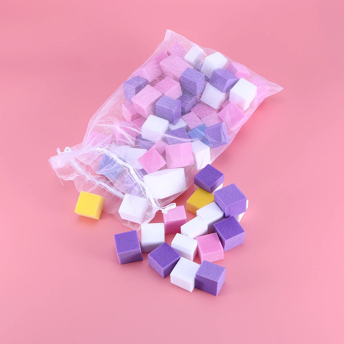 Zestaw do polerowania paznokci 60 szt. Porowate gąbki pilniczki do pielęgnacji manicure i pedicure, poprawiające blask bez uszkadzeń.