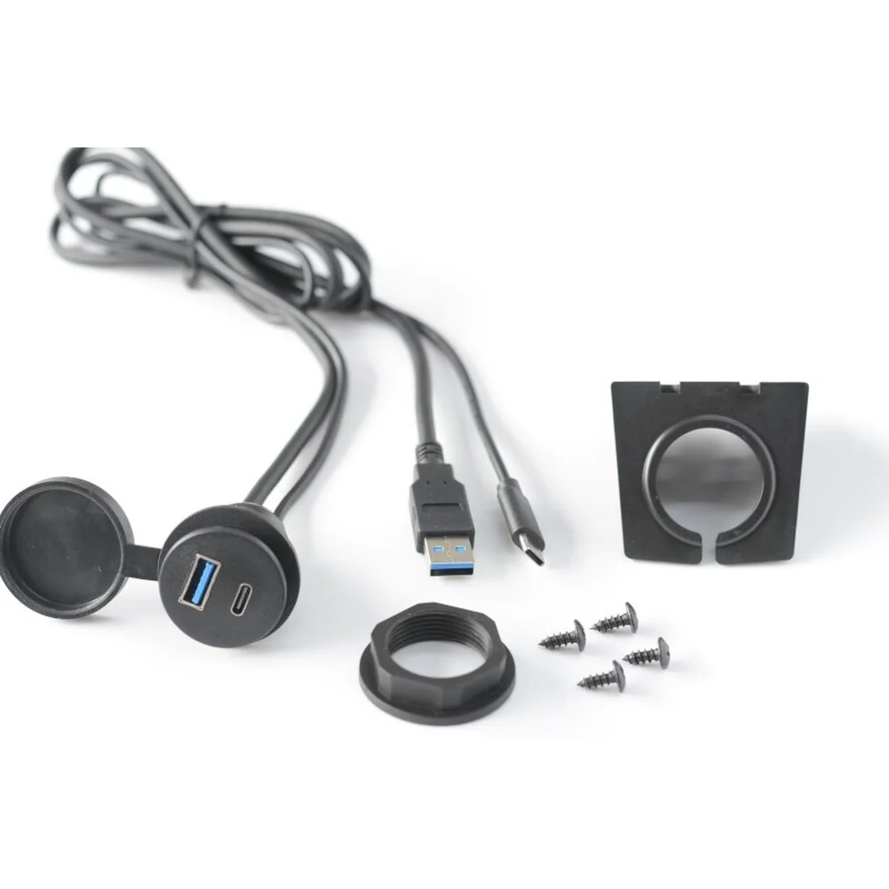 USB 3.0 Male to Female Extension Cable for Automotive Audio Systems with Type C Interface and Flush Mount Design