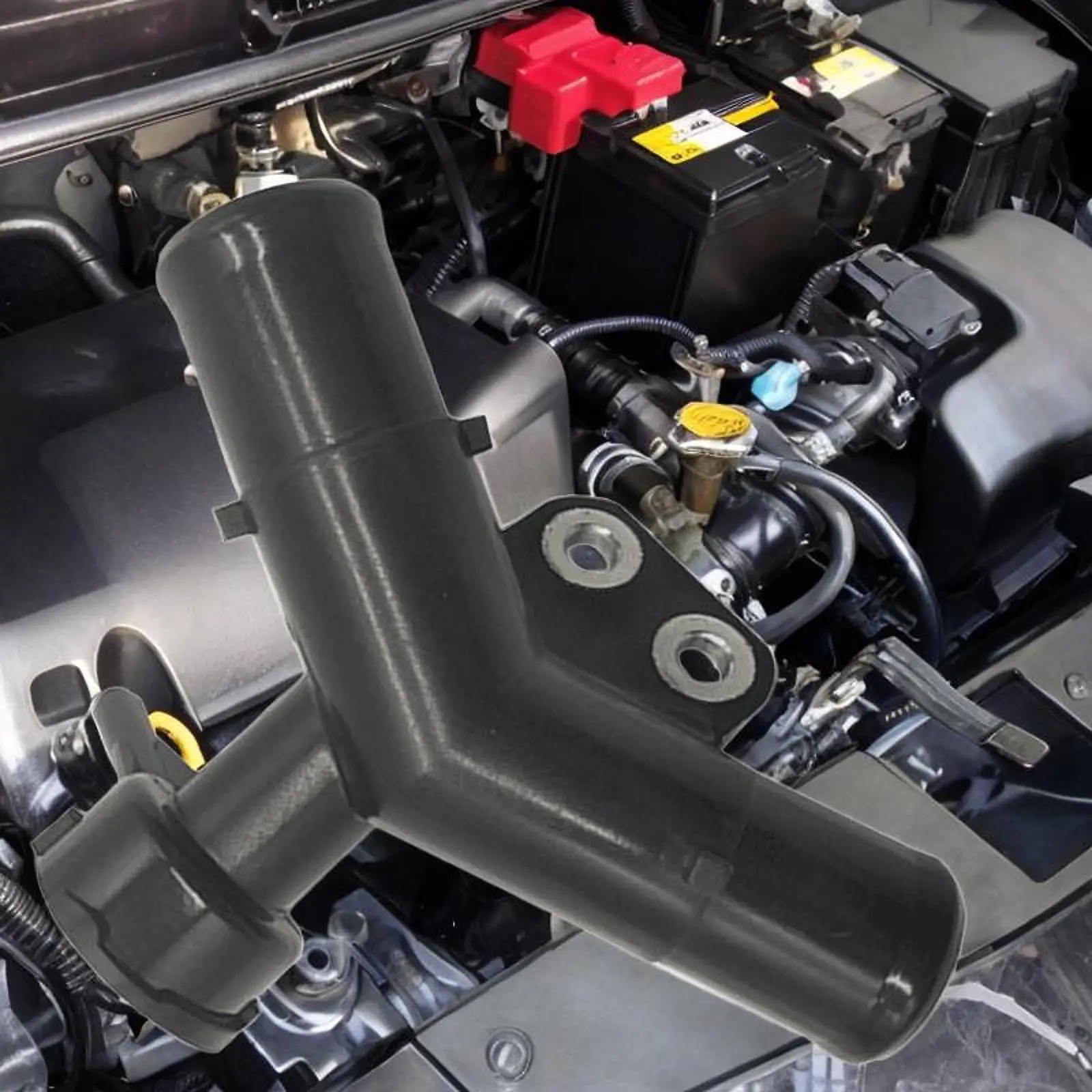 Engine Radiator Filler Neck 16502-21080 Compatible for Toyota Sturdy