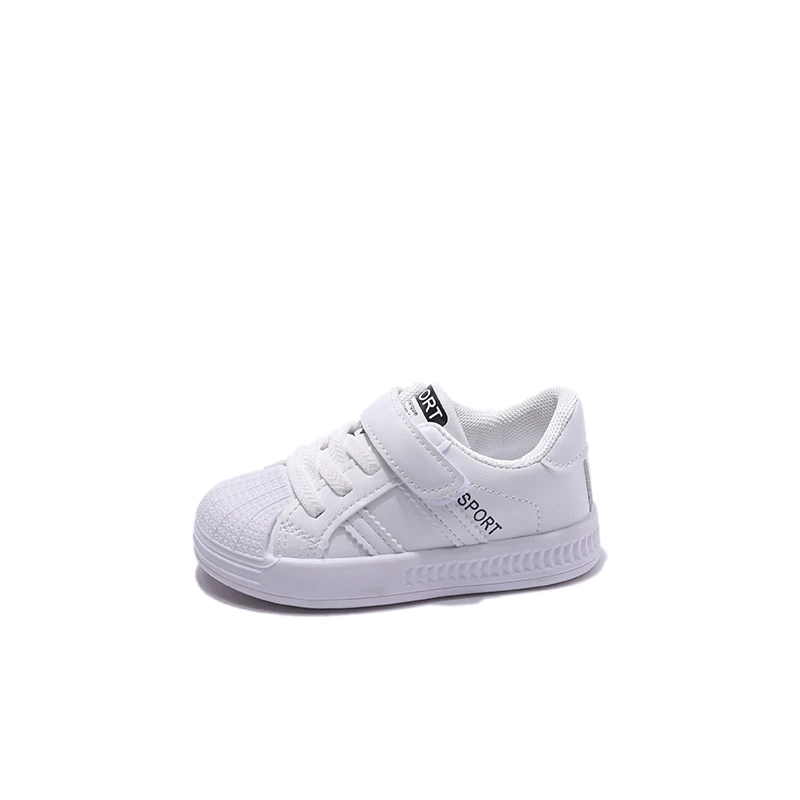 Scarpe Casual per bambini scarpe da ginnastica per bambini scarpe da Tennis traspiranti per ragazzi scarpe sportive per neonate scarpe da corsa piatte bianche di moda primaverile