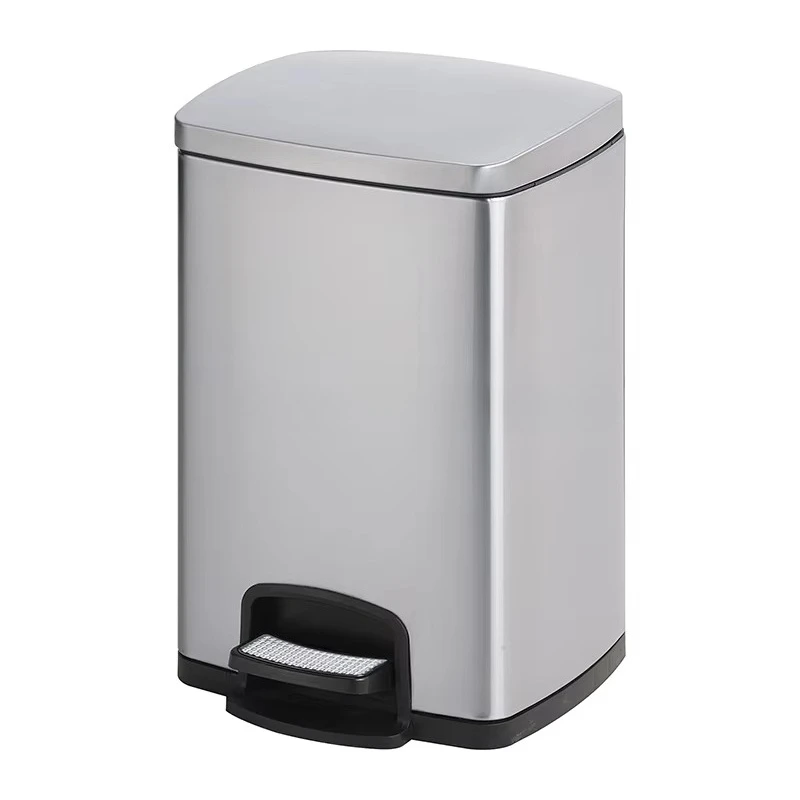 Large Outdoor and Indoor Stainless Steel Waste Bins Foot Pedal Galvanized Steel Garbage Bin with Pedal New Year Sale