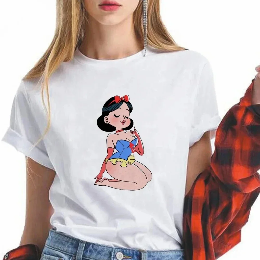 Princesses Get Together Tshirt Women Print Funny Snow white Friends T Shirt Short Sleeve Harajuku Tops Tees Femme clothing