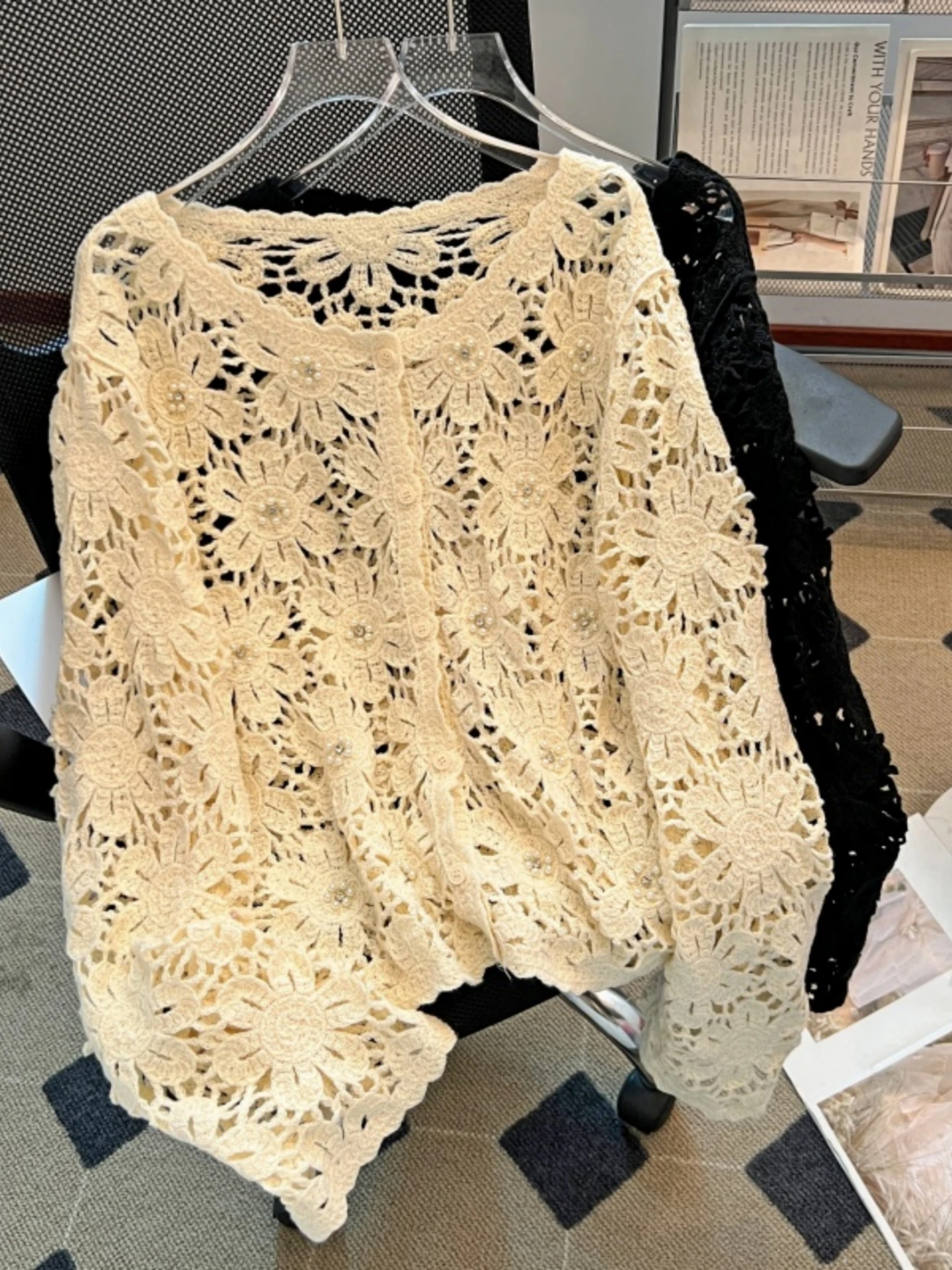 

Women's Knitted Hollow out Cardigan Heavy Embellished Pearl Spring Autumn Outerwear Loose Fit Comfortable Soft Long Sleeve