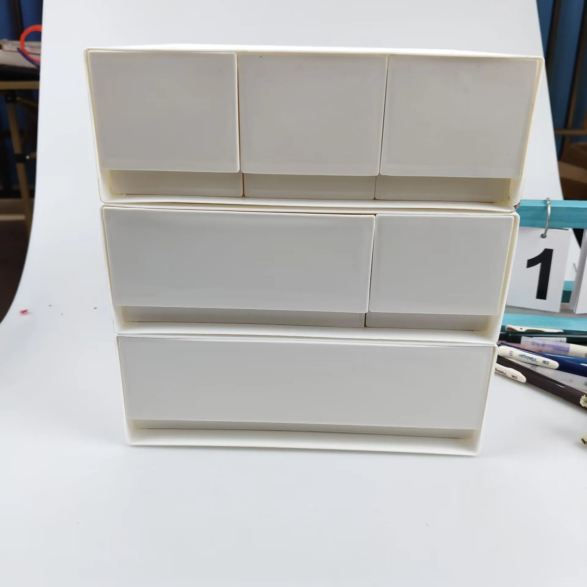 Desktop Storage Box, Drawer, Cosmetic Shelf, Desk, Desk, Stationery, Stationery, Artifact, Dresser Storage