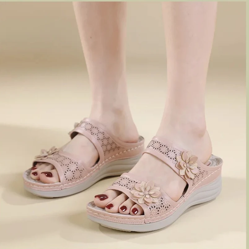 

Женская обувь на танкетке 2024, летние повседневные сандалии без шнуровки на платформе, пляжные уличные тапочки