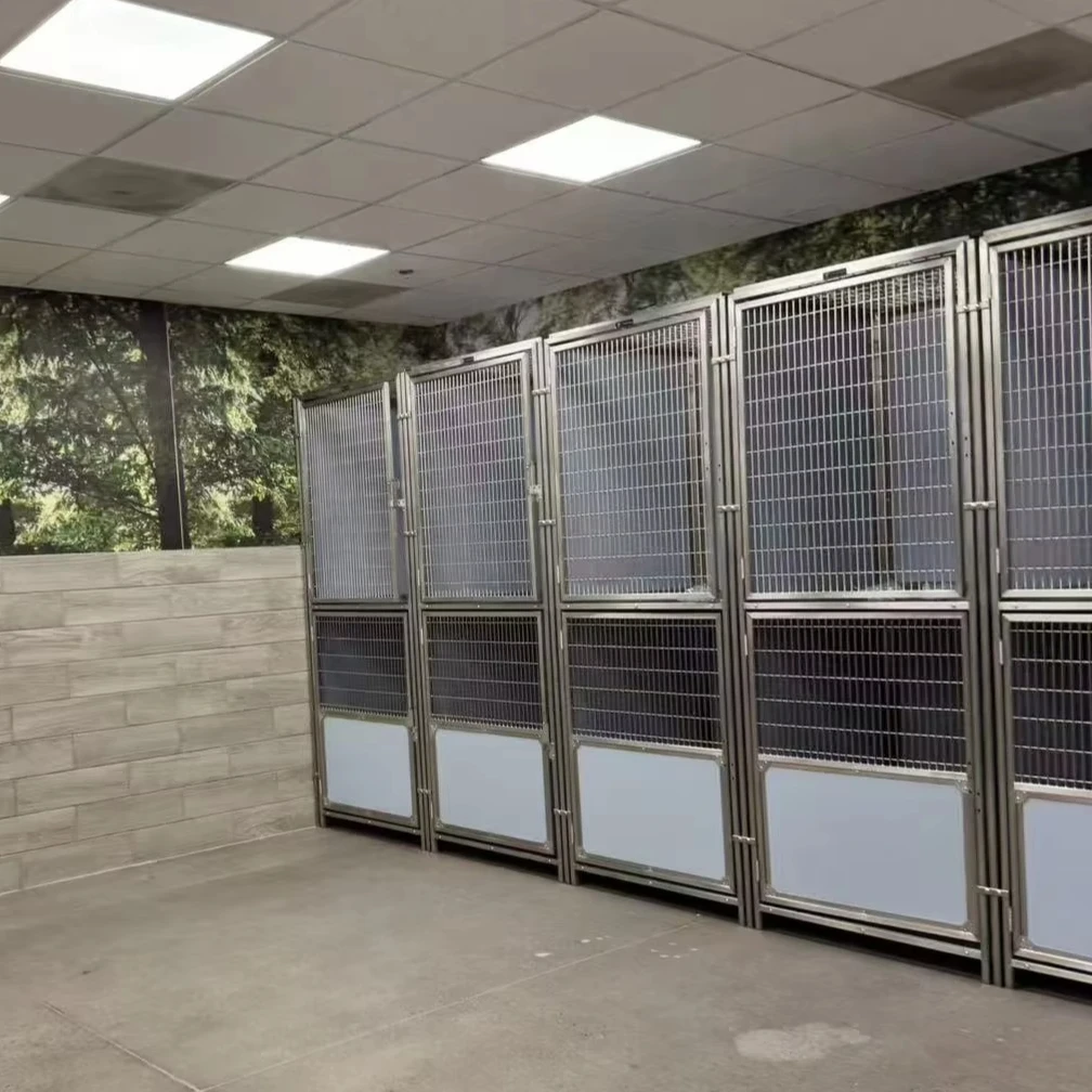 Dog Boarding Facility Modular Kennel Stainless Steel Pet Cage Glass Doors / HDPE Panels Kennel Run