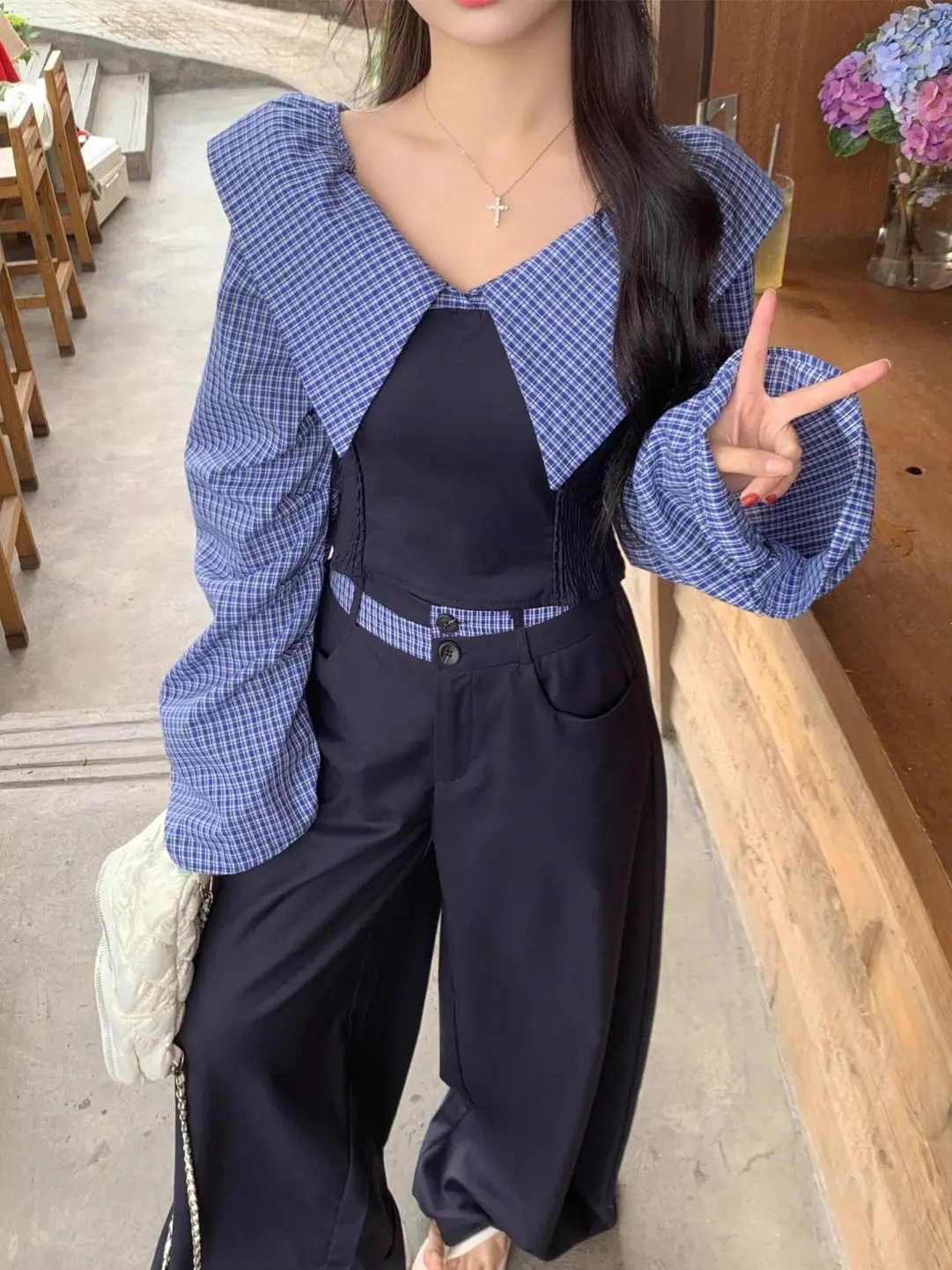 

Casual Stripe Splice Long Sleeve One-Shoulder Women's Shirt And Wide Leg Pants Set Spring 2026 Slimming Fashion Ensemble