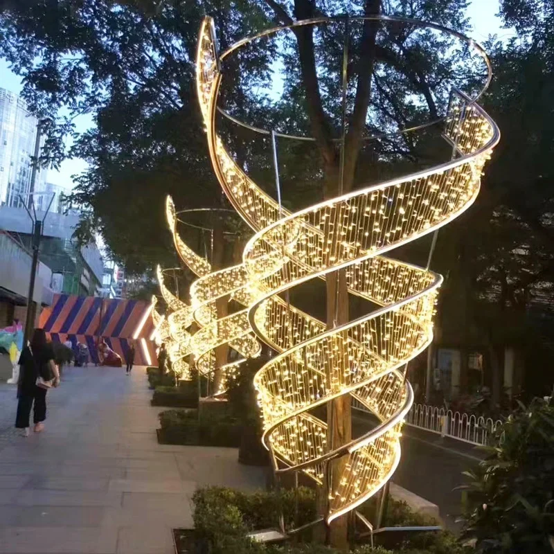 Outdoor lighting modeling lights festival landscape square shopping mall clock in tree holding lights light festival
