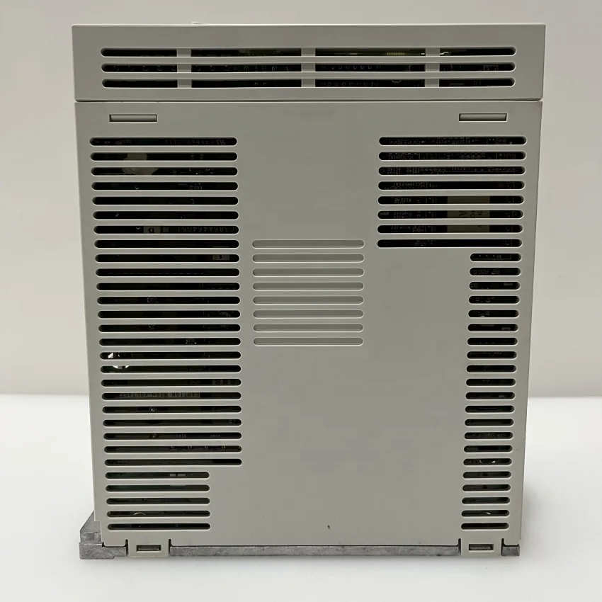 MR-E-70A MR-E Series Original Japan Servo Drive Brand New Intelligent Manufacturing Industry Accessories With
