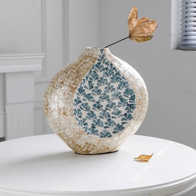 

Hand-Painted Ceramic Shell Vase Retro China Style Home Decor Elegant Floral Arrangement Entryway Dried Flowers Photography Props