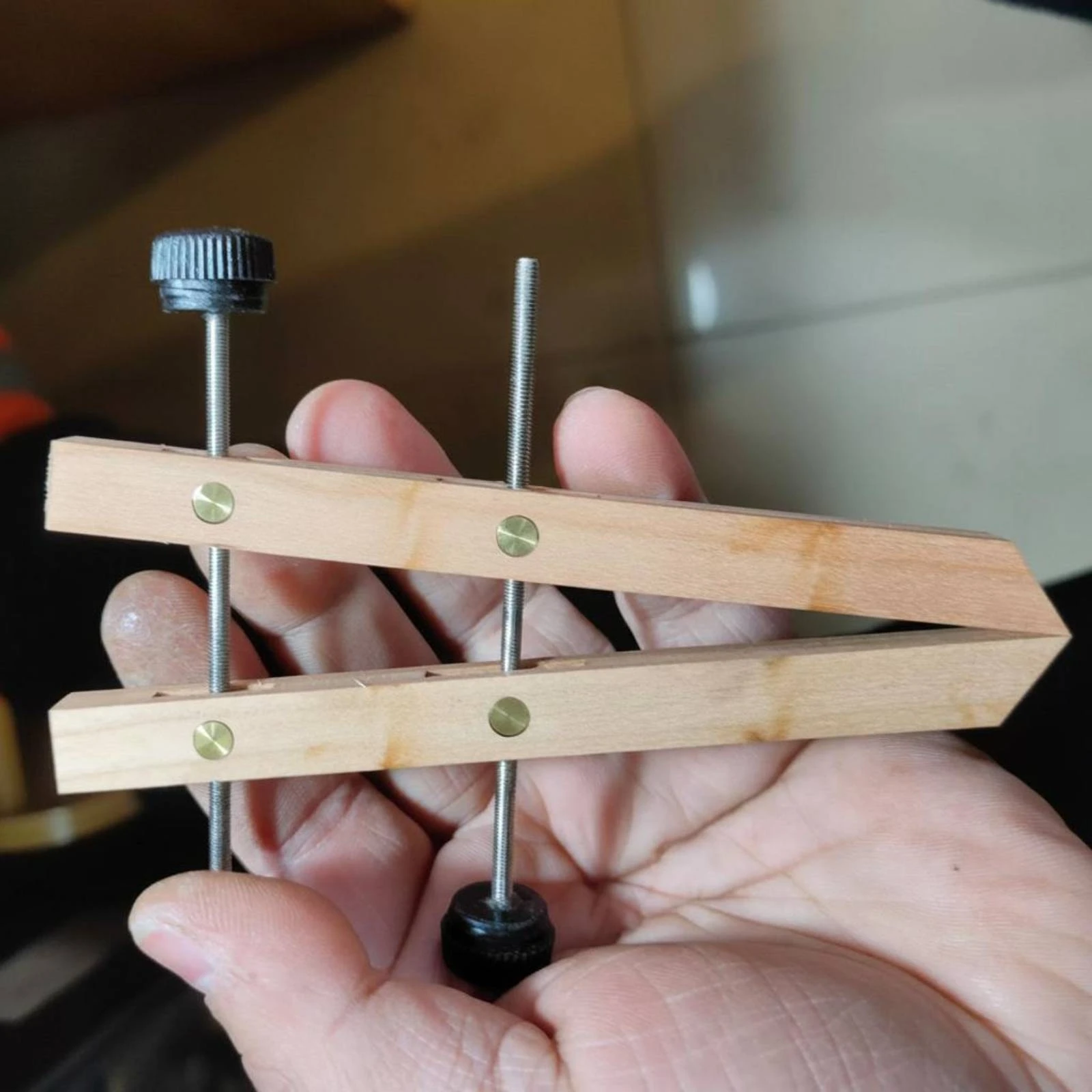 

Ship Model Clamp Unassembled Model Clamp Clamping Set Glue Assembly Hardware Tool Wooden for DIY Hobbyists