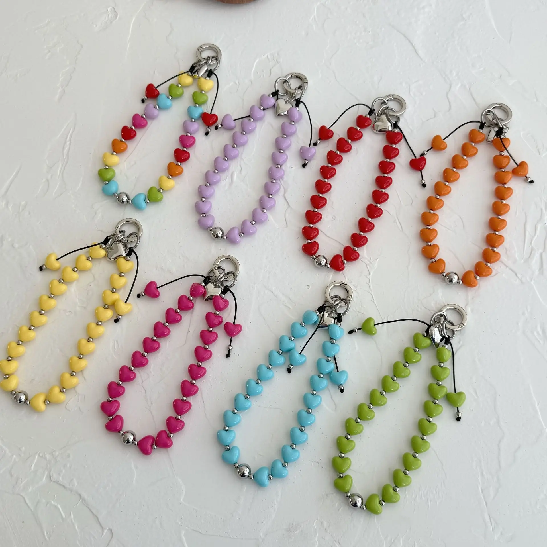 Lindo colgante de pulsera para teléfono con cuentas de corazón estilo Y2K, cordón de cuentas sólido para teléfono, lindo cordón para teléfono para niñas, para fundas de teléfono inteligente, bolsos, regalo