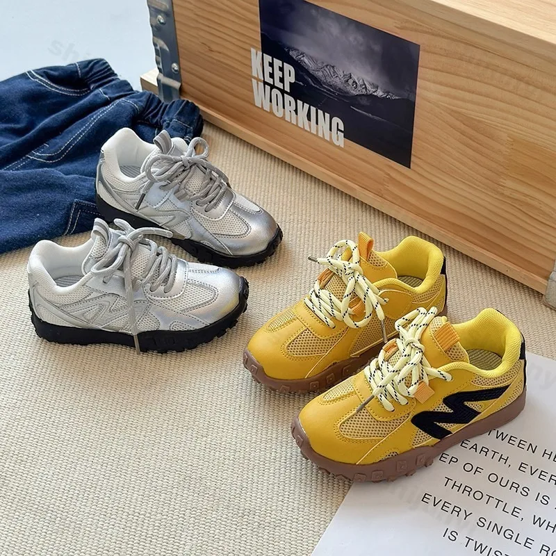 

Children's Mesh Breathable Low Top Casual Sports Shoes 2025 Autumn New Boy Fashion Trend Versatile Comfortable Non Slip Sneakers