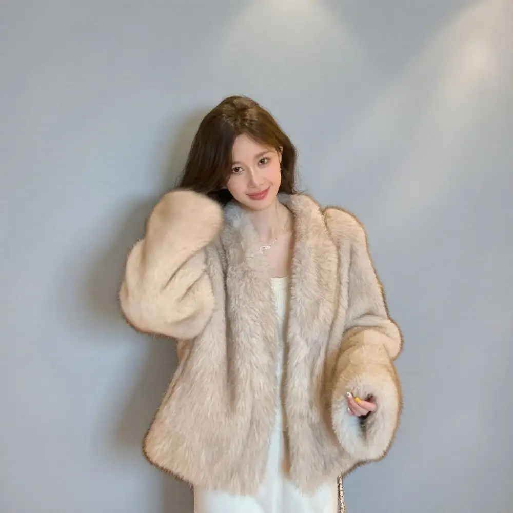 인조 모피 여성 코트, 여성용 가을 코트, 빈티지 스타일, 순수하고 흐르는 듯한 우아함, 미니멀리즘, 혼합된 부드러운 소매, 내추럴 오피스 스타일, 슬림 핏