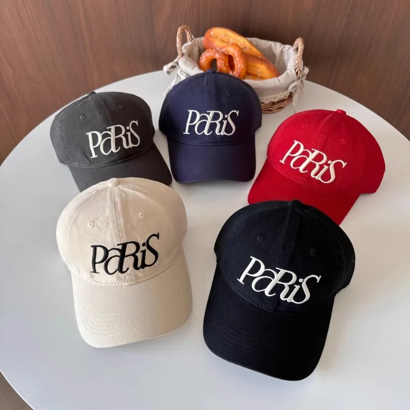 

Unisex Paris Letter Embroidery Simple Baseball Cap Ex Spring Summer Versatile Sunade Cap Street Sle Round Top Cap for Teens