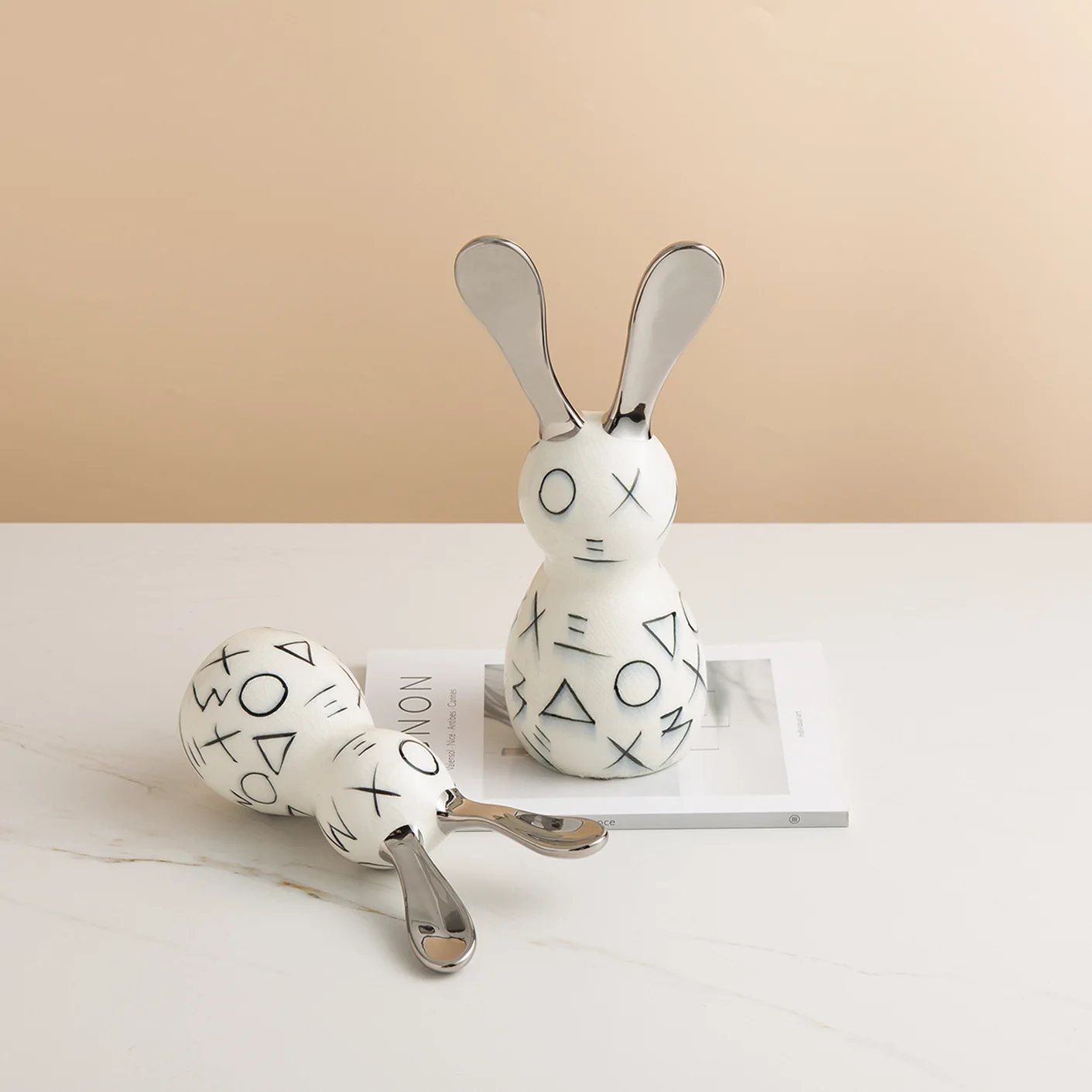 Modern simple geometric pattern long-eared rabbit ceramic ornament model room children's room creative home accessories