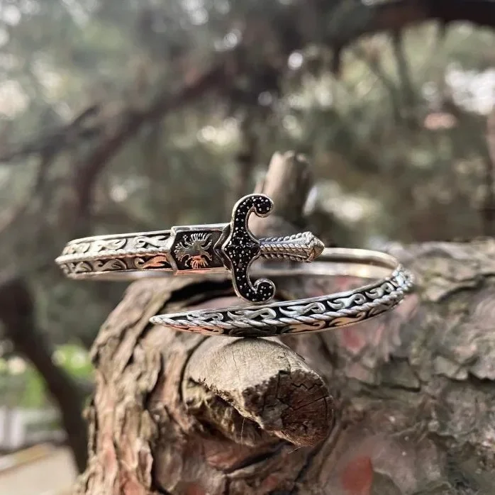 Retro New Chinese Ancient Sword Bracelet Lovers Fashion Joker Hand Jewelry Exquisite Carving Craft Bracelet