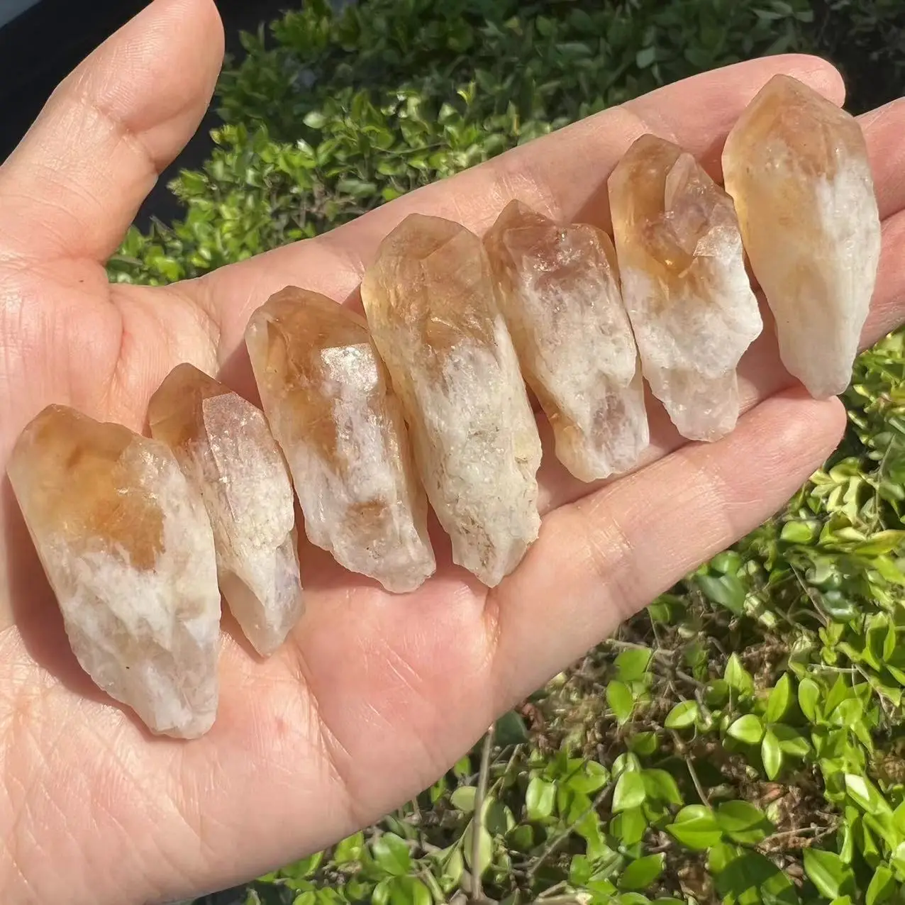 Natural Rough Citrine Point Crystal Quartz Cluster Raw Stone Mineral Specimen Energy Healing Rock Ornament Home Decoration Gift