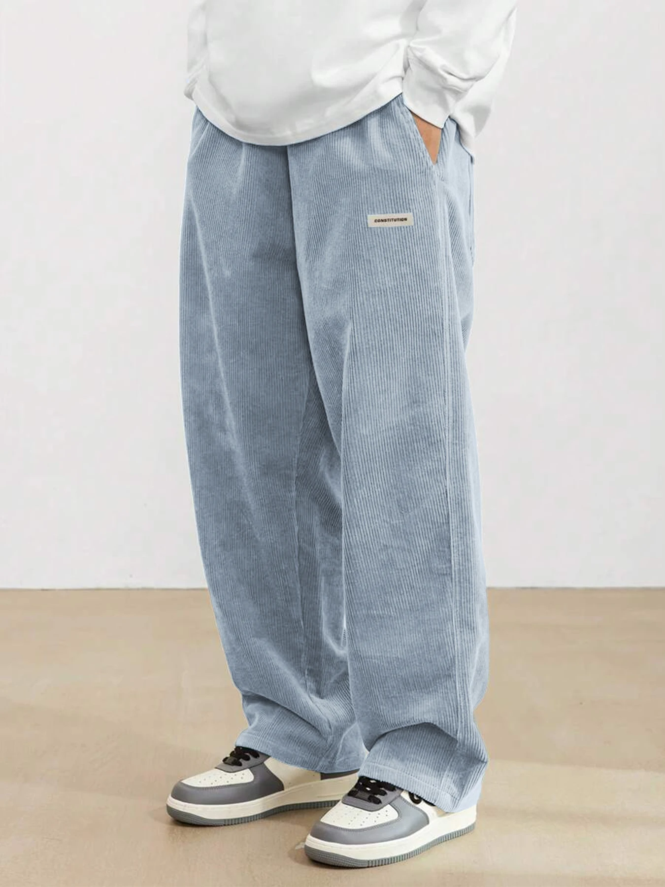 

Men's Corduroy Loose Fit Casual Pants European Size Hanging Neck Multi-Functional Straight Leg for Daily Travel