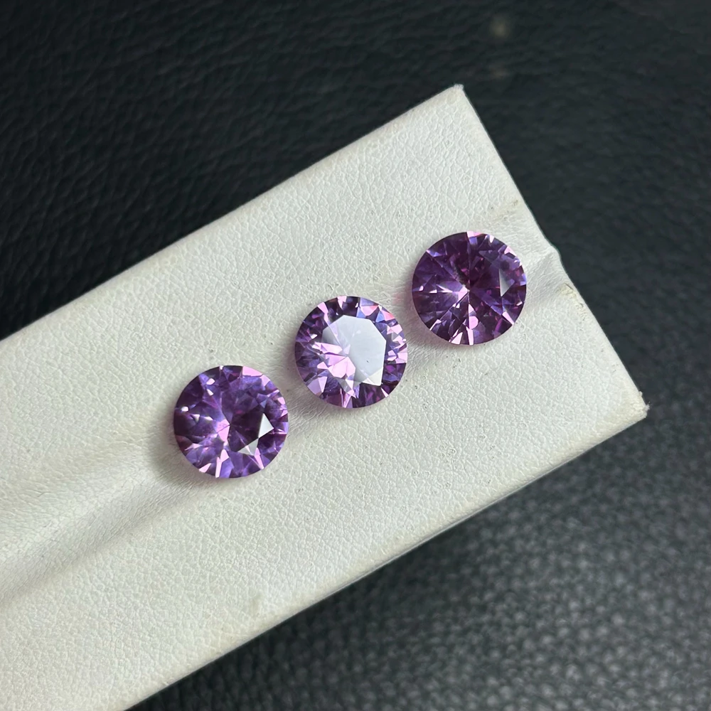 

Meisidian Round Brilliant Cut 1mm to 12mm Lab Created Alexander Purple Corundum Gemstone Per Bag Price