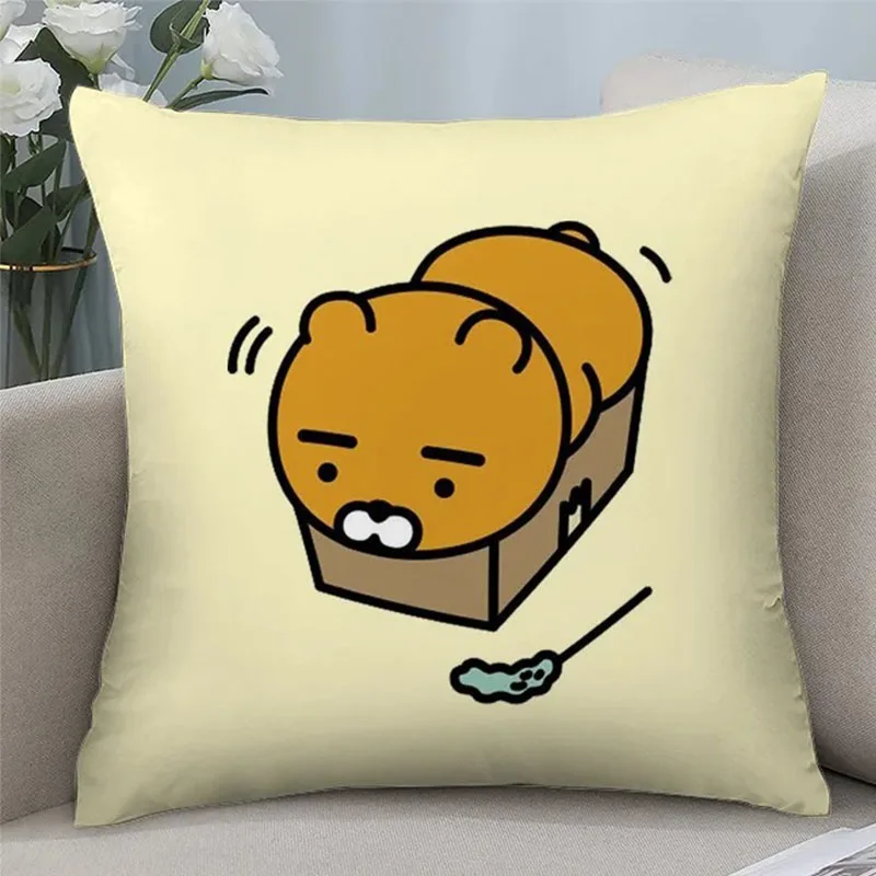 

MINISO Cute cartoon teddy bear printed cushion cover, bedroom sofa window sill, car decoration cushion cover