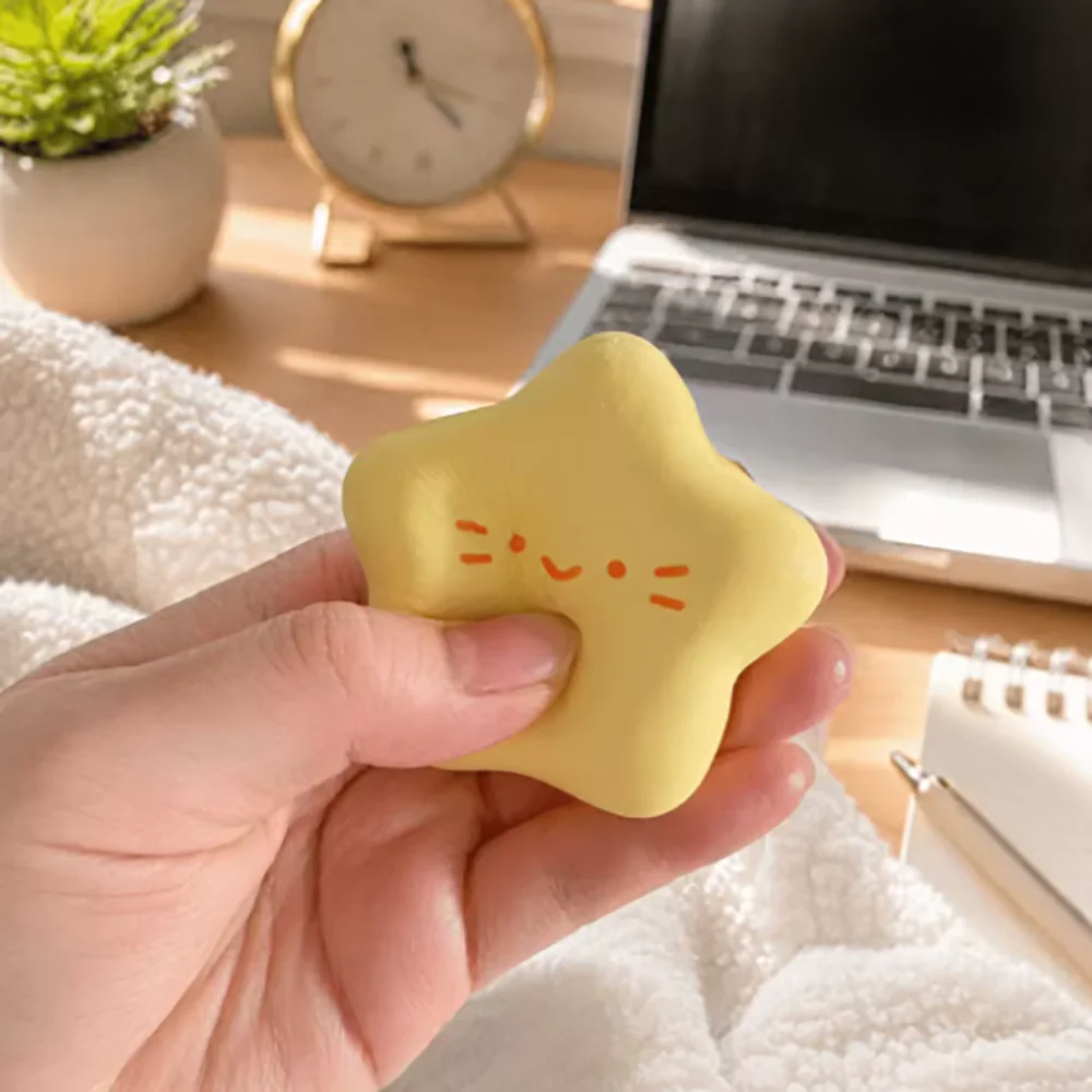 1pc Smiling Pentagram Soft Pinch Relieve Daily Stress Tension Decompression Slow Rebound Daily Children Birthday Party Gift Toy.