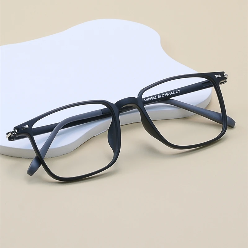 2025 Neue TR90-Brille mit quadratischem Rahmen, blaues Licht blockierend, leicht, bequem, für Damen und Herren, modische Computer-Gaming-Brille