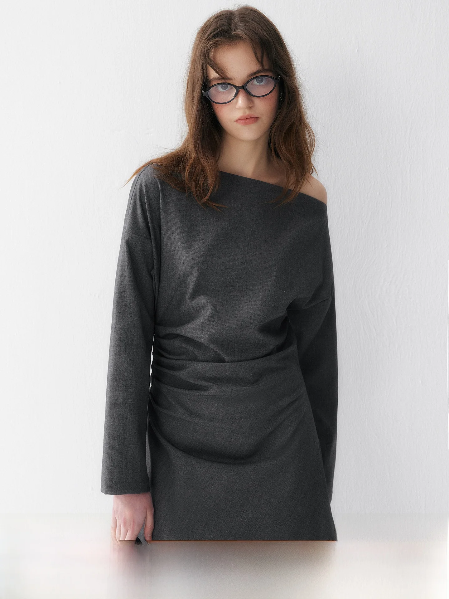 plus Size Korean Style Grey Asymmetrical Shoulder Long Sleeve Dress Anti-Wrinkle Women's Spring Autumn One Shoulder Short Dress