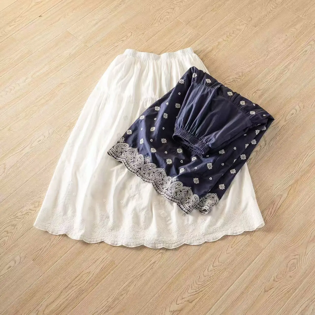 

100% Cotton Navy Blue Floral Embroidered Maxi Skirt for Women, High Waisted Tiered A-Line Skirt with Lace Hem Boho Long Skirts