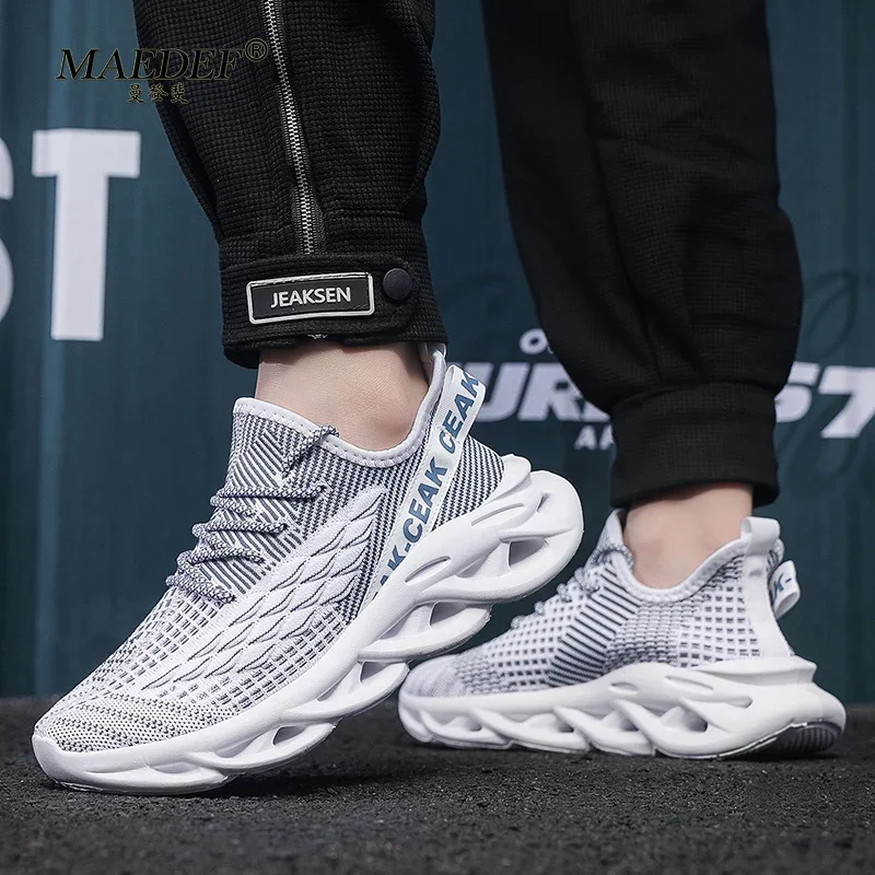 MAEDEF Shoes Men Non-Slip Male Sneakers Outdoor Sport Walking Jogging Shoe for Men Shock-Absorbing Sneaker Man Vulcanize Shoes