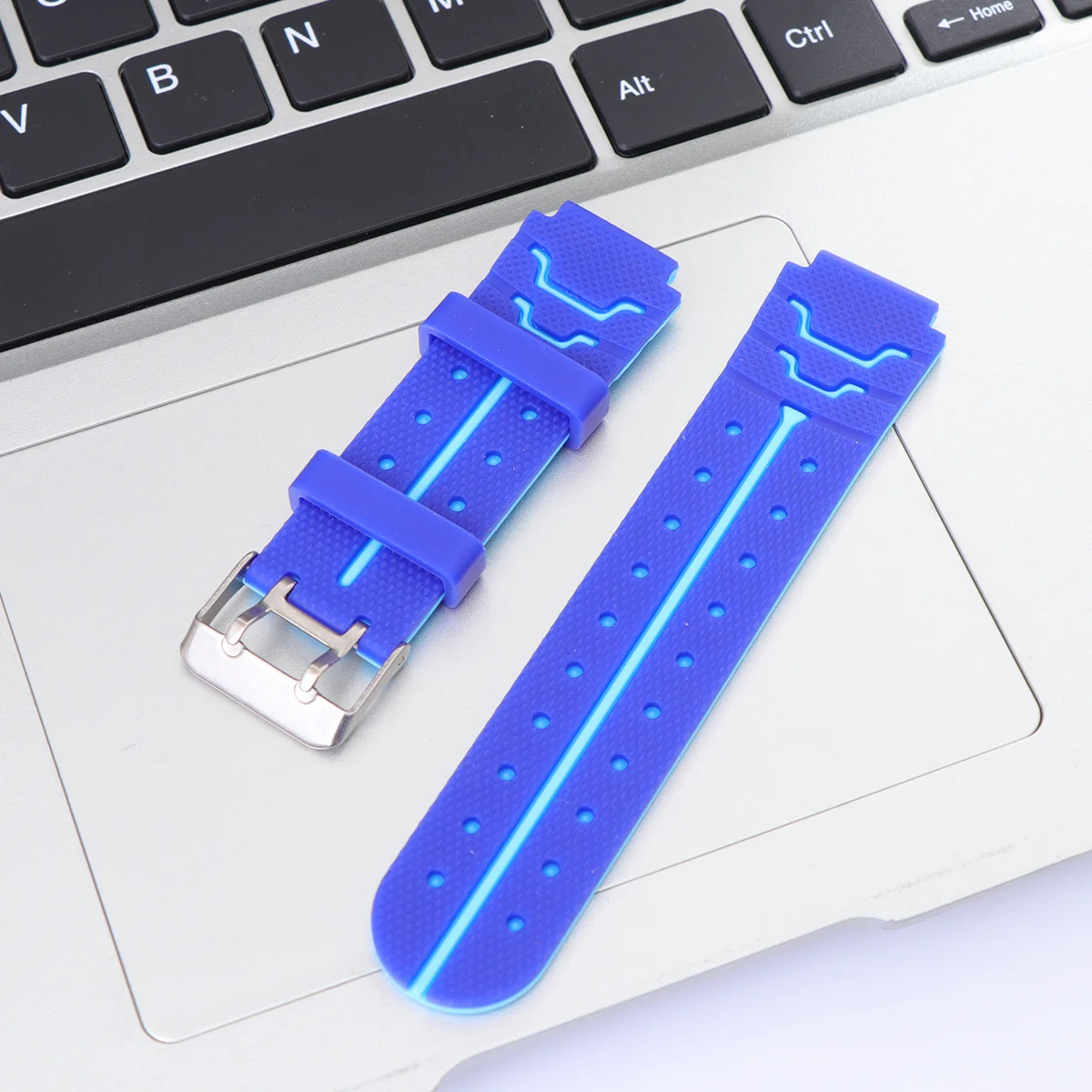 

2Pcs Comfortable Silicone Phone Watch Band Replacement Strap for Blue Green Replacement Strap Silicone Watchband