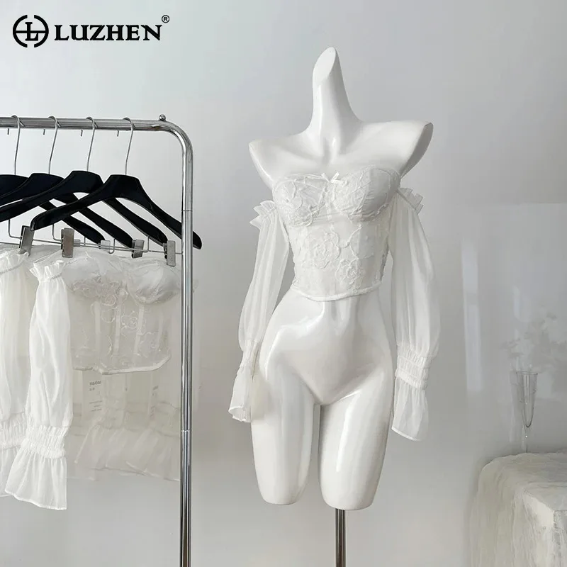 

Модная нишевая женская кофта LUZHEN с открытыми плечами и длинным рукавом Новинка 2024 элегантные однотонные короткие рубашки с открытой спиной AA1499