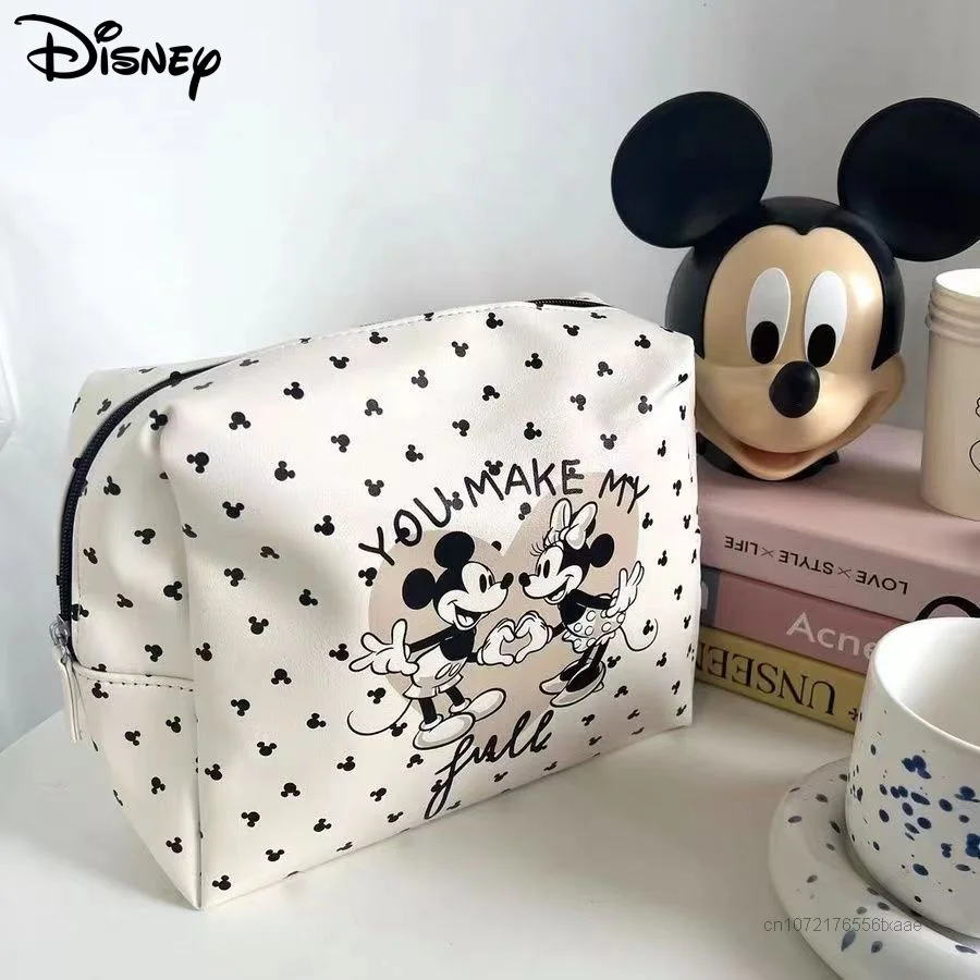 Disney Mickey Heart Print Makeup Bags Large Capacity Portable Minnie Carrying Totes Women Fashion Travel Storage Bag Wash Bag