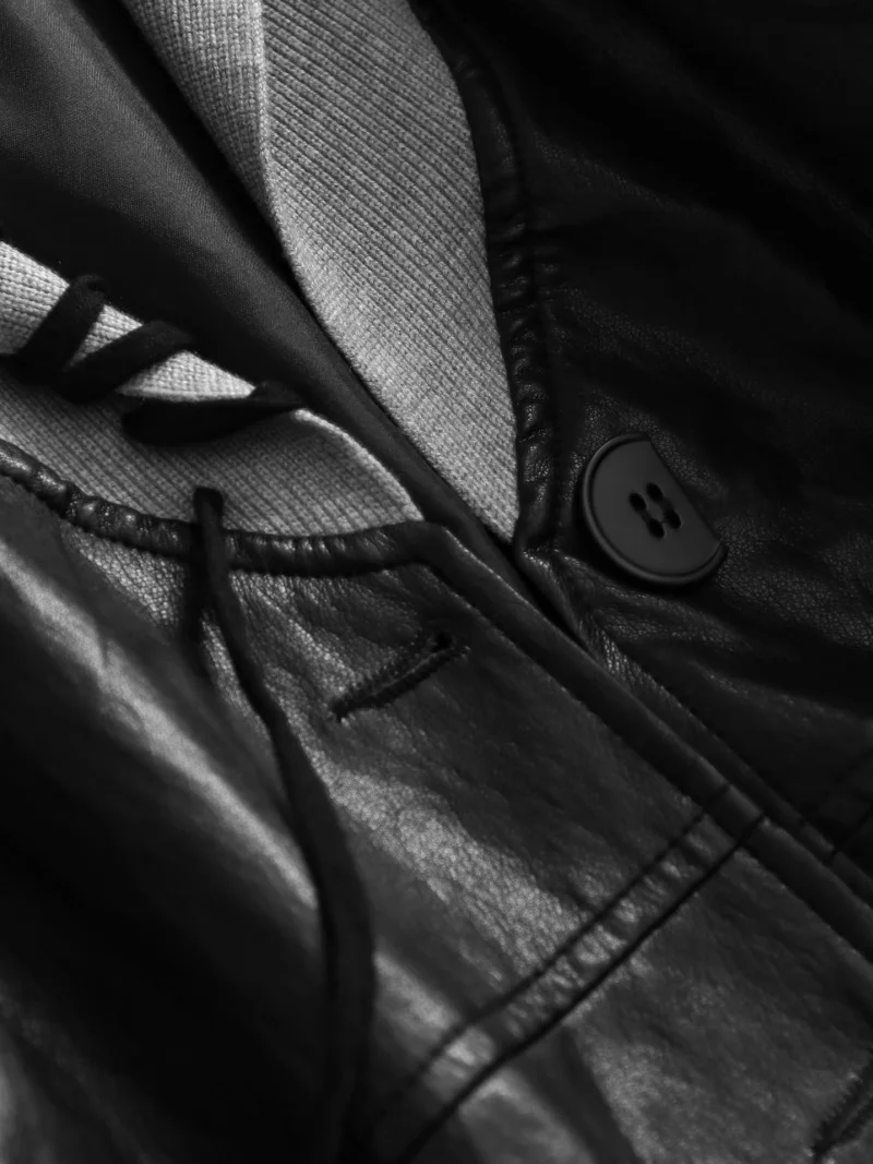 Giacca in ecopelle con colletto in maglia impiombata - Blu scuro, design snellente oversize, cappotto da donna a maniche lunghe autunno 2025 W584