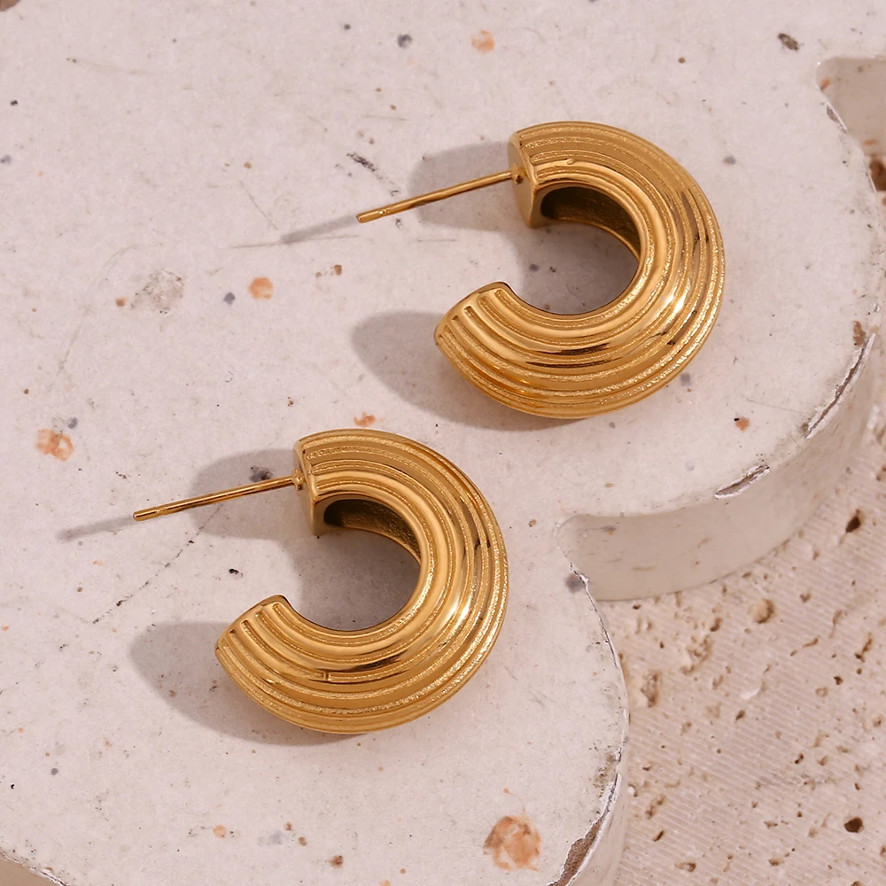 Brushed C-shaped Hoop Earrings Simple Hypoallergenic 316L Stainless Steel Women's Earrings 18K Gold Plated Jewelry