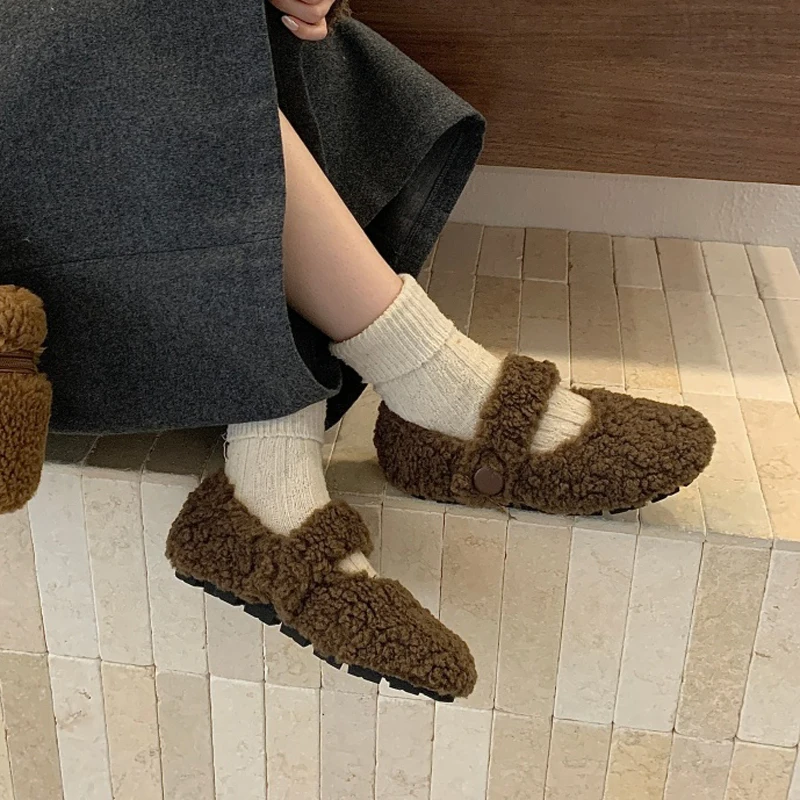 

Hairy Shoes Women winter warm wool fur Loafers Comfortable Mary Jane Shoes hook loop Round Toe shallow flats slides apricot