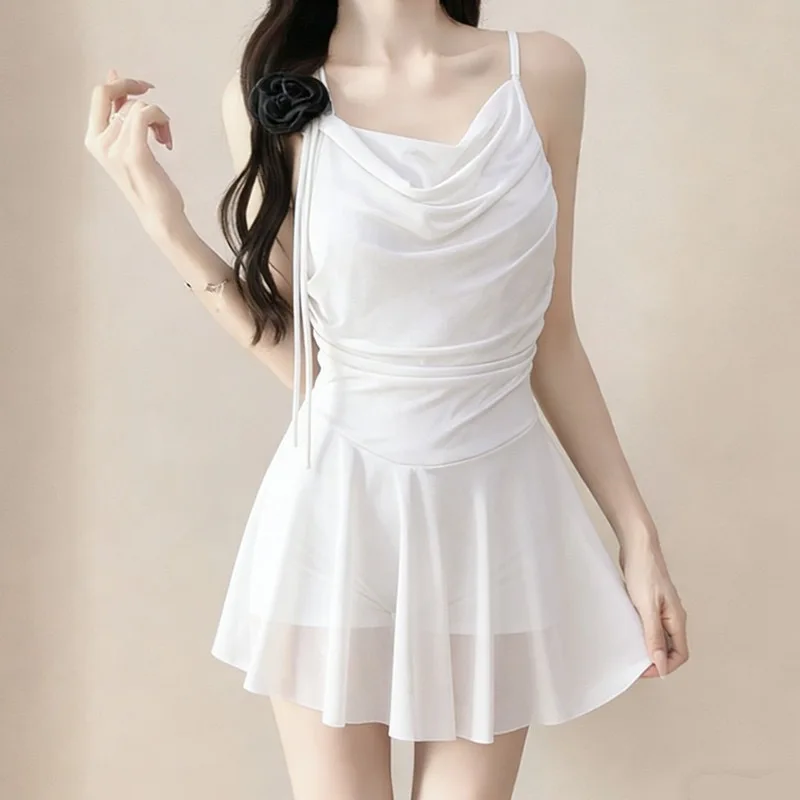 Spaghetti strap and swaying collar skirt swimsuit, rose embellished mesh style, conservative figure-flattering and slimming hot