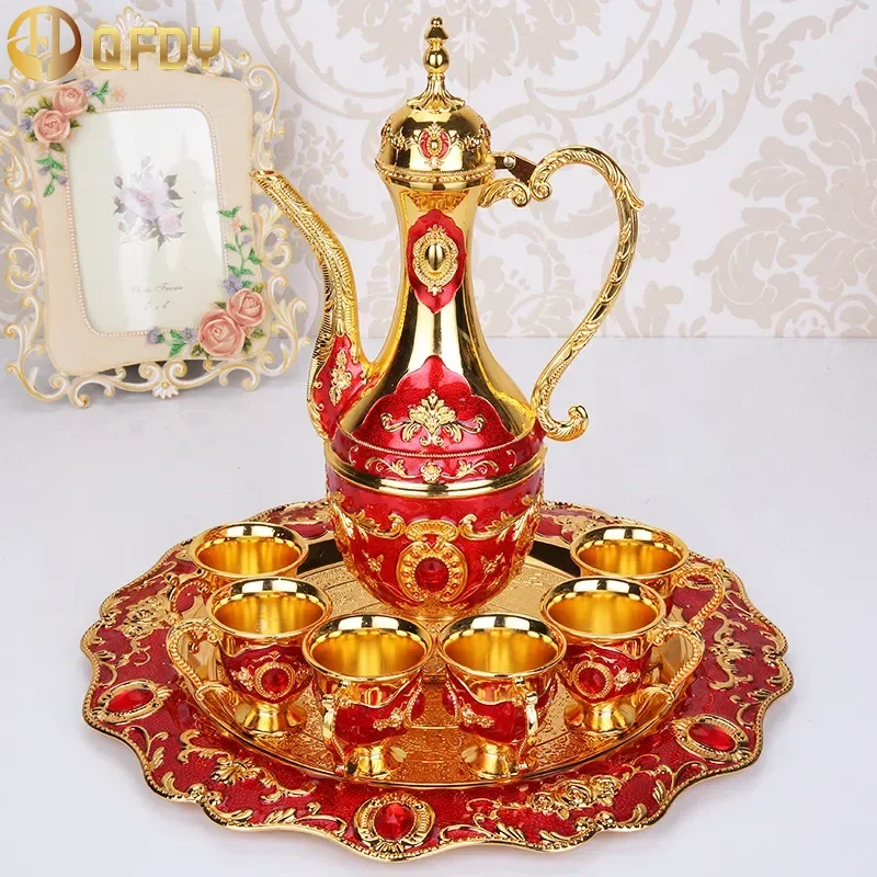 European-style wine set Retro Palace Wine Set Home Wedding Holiday Supplies Metal Gift Hip Flask Set Ornaments Christmas Gift