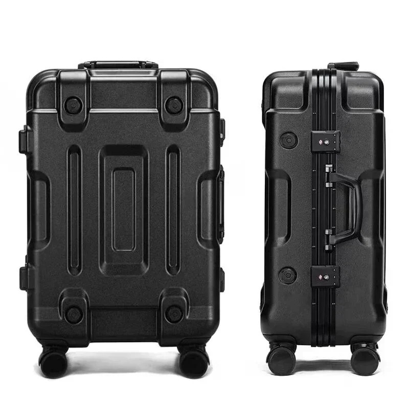 Personalized Luggage for Boys Strong Ruggedness 28 \