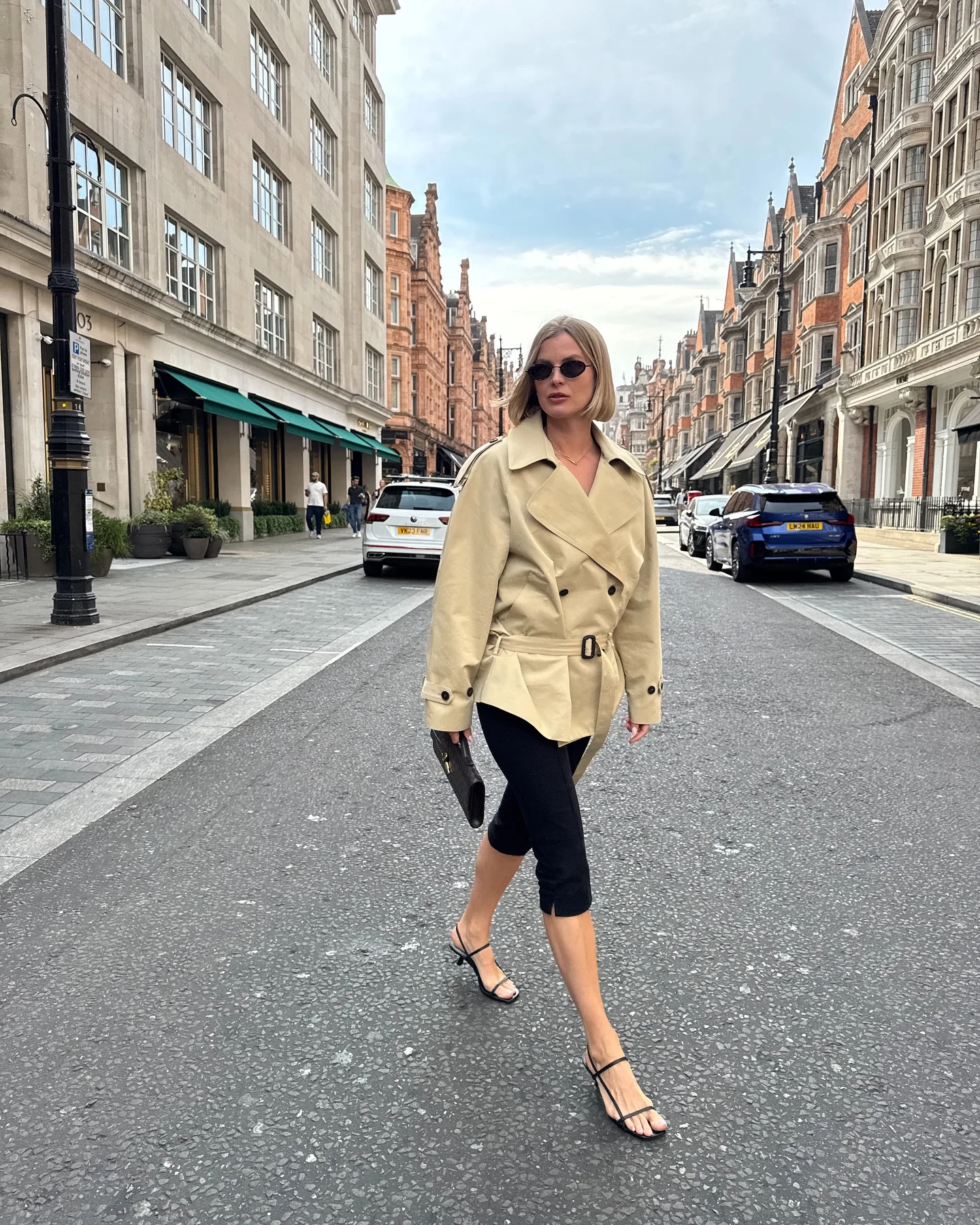 Old Money Style Cropped Trench Coat Women Double Breasted Belted Lapel Short Windbreaker Spring Autumn Casual Commute Outerwear