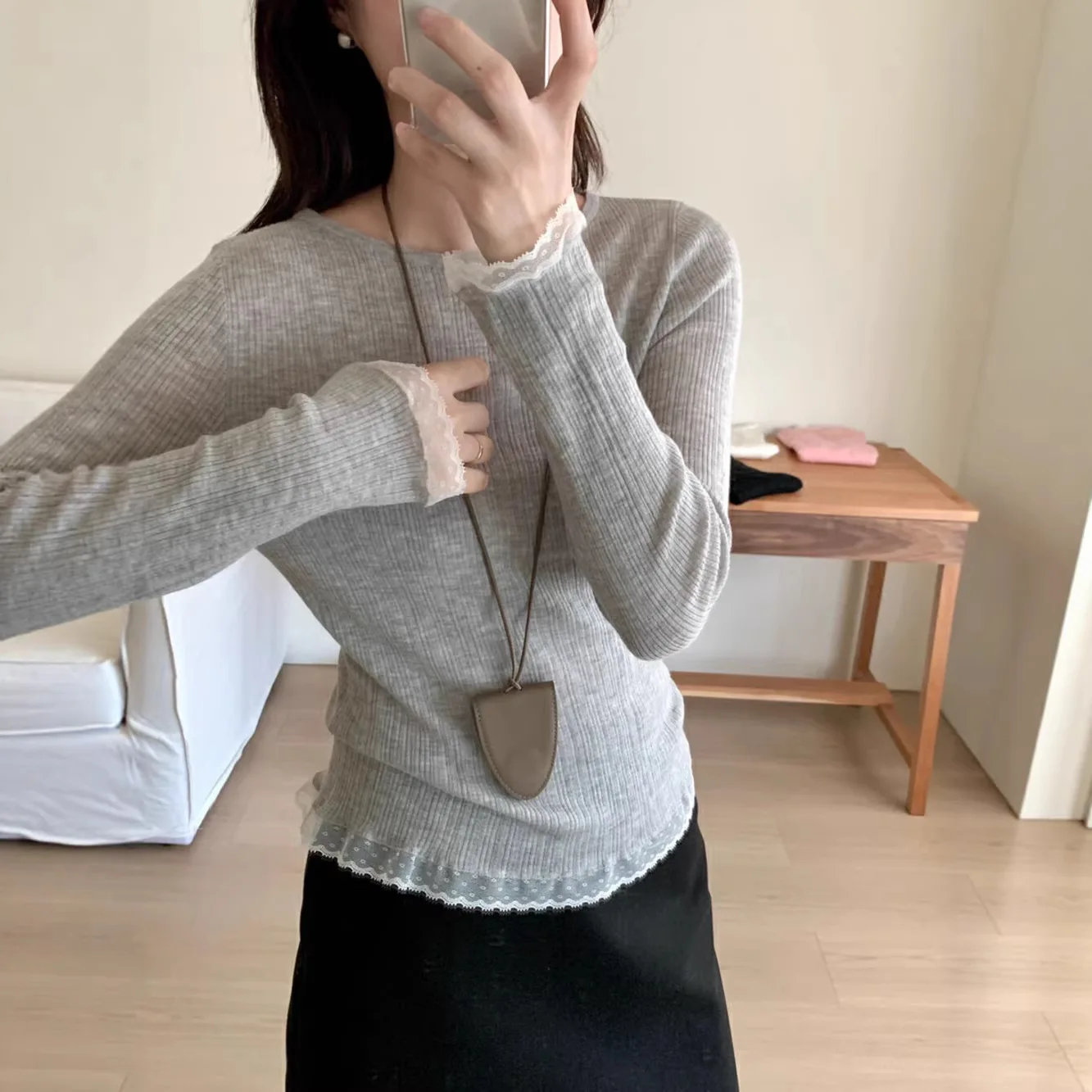 Soft Long Sleeve round Neck Women's Knitted Sweater Lace Trim Autumn Base Layer Shirt Top Winter Warm Casual Fashion T-shirt