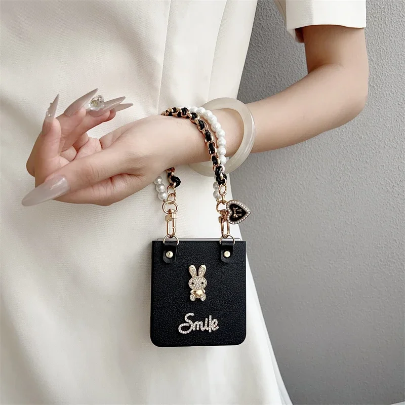 الفاخرة ديامود أرنب التمساح بو الجلود القضية لسامسونج غالاكسي Z Flip7 FE 6 5 4 3 اللؤلؤ سلاسل الحبل حزام غطاء مقاوم للصدمات