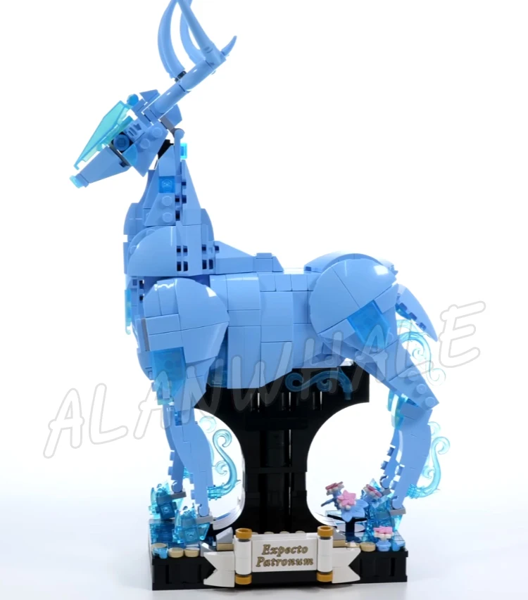 754pcs Magische World of Wizards 2in1 Expecto Patronum Blue Stag Wolf Patronus 81028 Bouwstenen Speelgoed Compatibel met Model