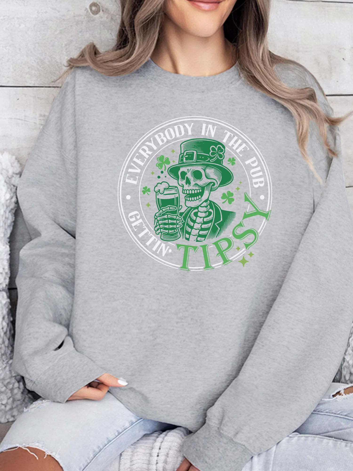 

Женская толстовка с принтом Skeleton and Beers, повседневный пуловер с длинными рукавами, свободный крой, уличная одежда для осени и зимы